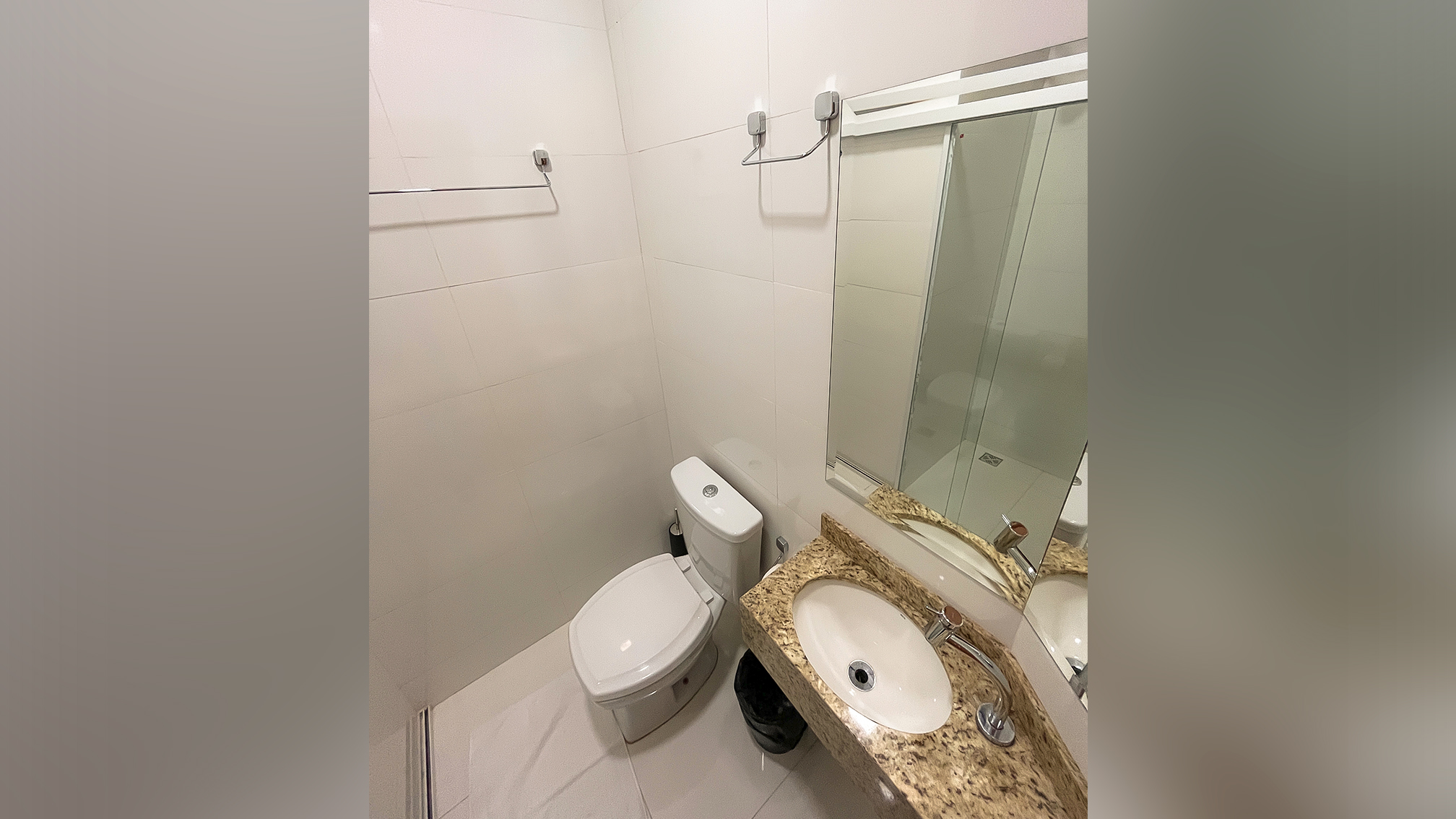 BANHEIRO QUARTO DUPLO SOLTEIRO