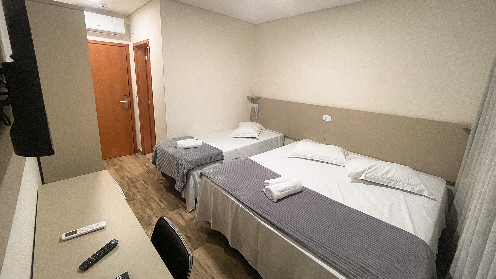 SUITE EXECUTIVA TRIPLO CASAL
